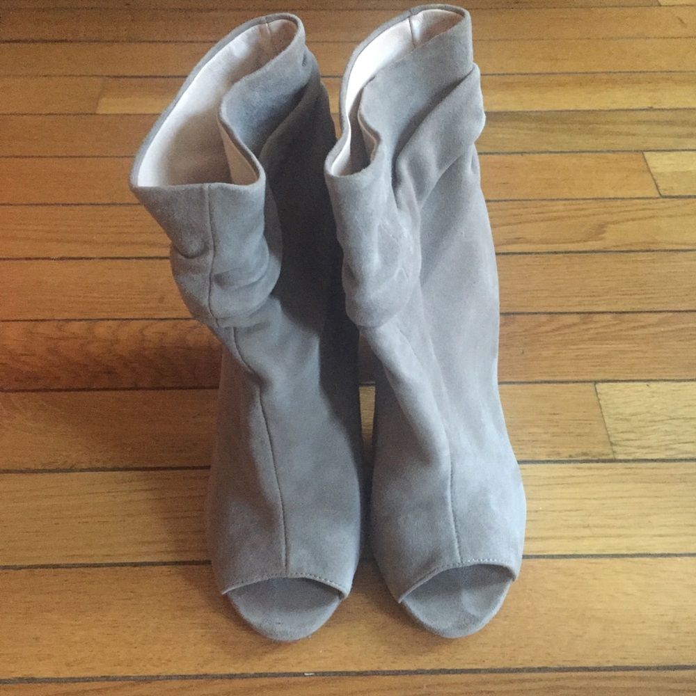 Kristin Cavallari peep toe booties size 9.5